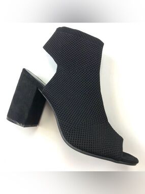 Seven Dials black knit peep toe stacked block heel ankle sandal Size 9 Shaylee